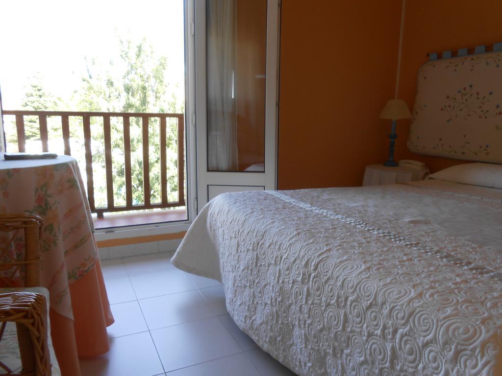 Hostal Burgos トレカバジェロス エクステリア 写真